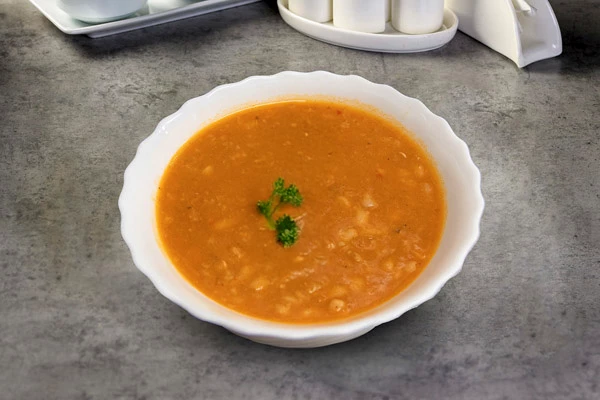 GRAH S ROLANOM LOPATICOM